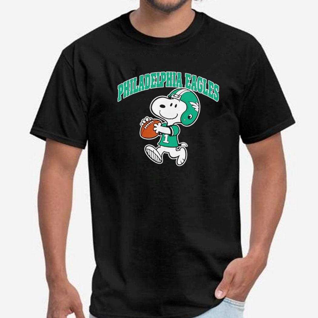 Philadelphia Eagles Snoopy Smiling Game Day Cartoon Tee