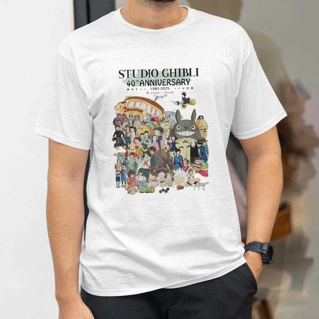 Studio Ghibli 40th Anniversary 1985-2025 Signature Tee Studio Ghibli 40th Anniversary 1985-2025 Signature Tee