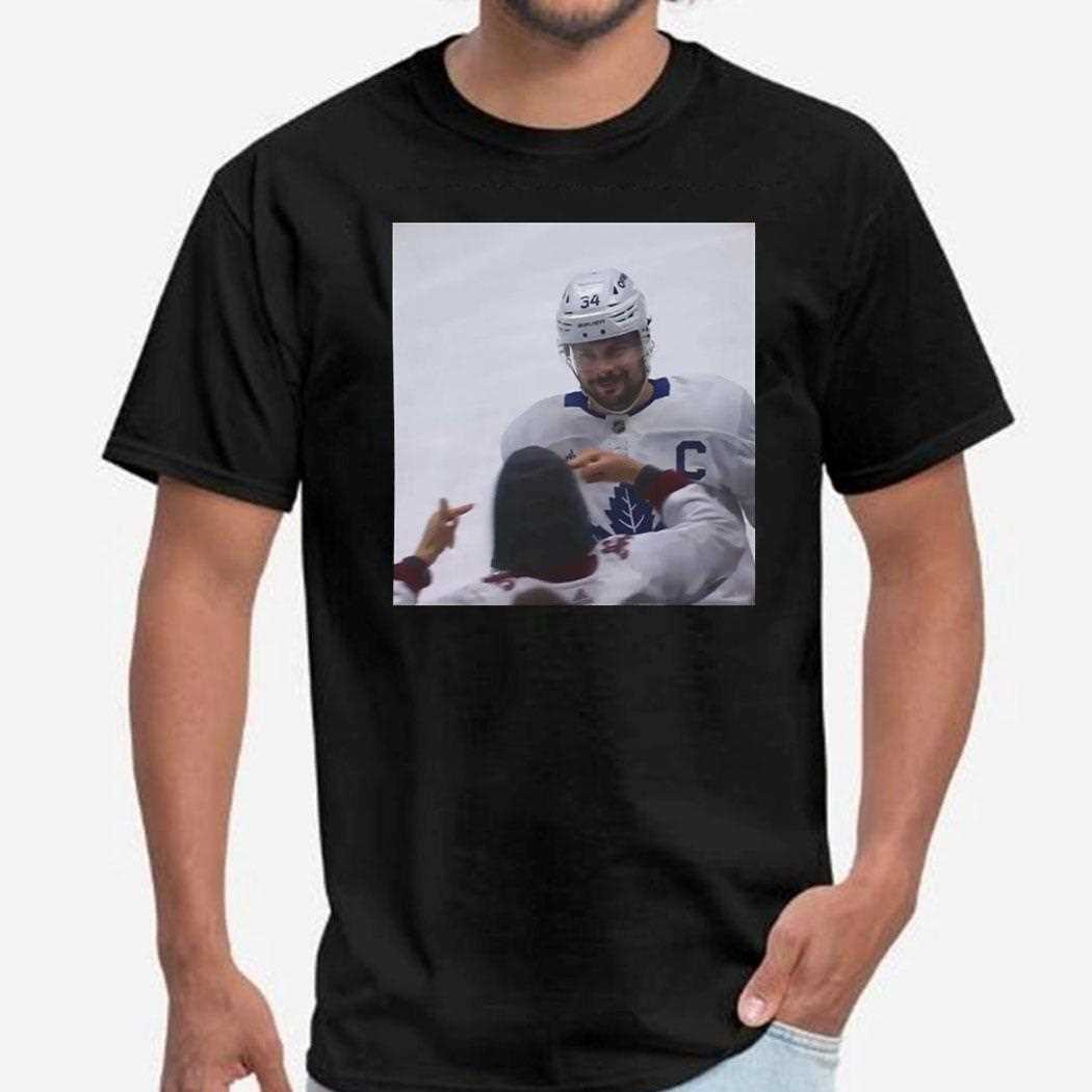 Auston Matthews Smirks At The Avs Fans Tee