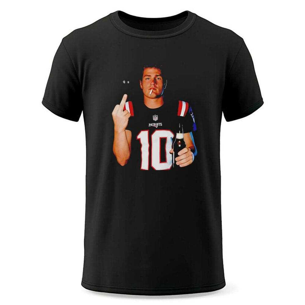 Drake Maye New England Patriots Nfl Football Middle Finger Tee Drake Maye New England Patriots Nfl Football Middle Finger Tee