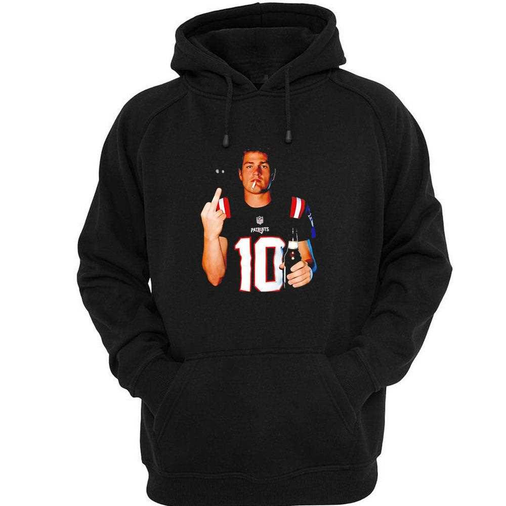 Drake Maye New England Patriots Nfl Football Middle Finger Tee Drake Maye New England Patriots Nfl Football Middle Finger Tee