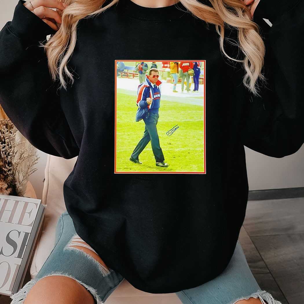 Chicago Bears Mike Ditka Da Coach Middle Finger Tee