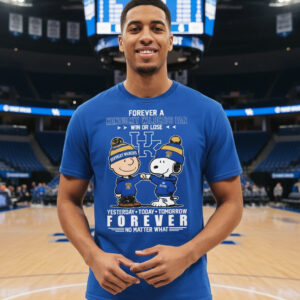 Kentucky Wildcats Snoopy Charlie Brown Forever A Fan Win Or Lose Shirt Kentucky Wildcats Snoopy Charlie Brown Forever A Fan Win Or Lose Shirt