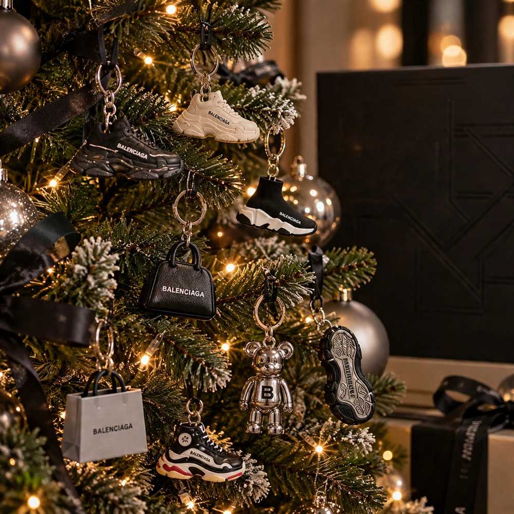 Balenciaga 24 Days Of Sneaker Icons 2026 Advent Calendar 24 Charms Balenciaga 24 Days Of Sneaker Icons 2026 Advent Calendar 24 Charms